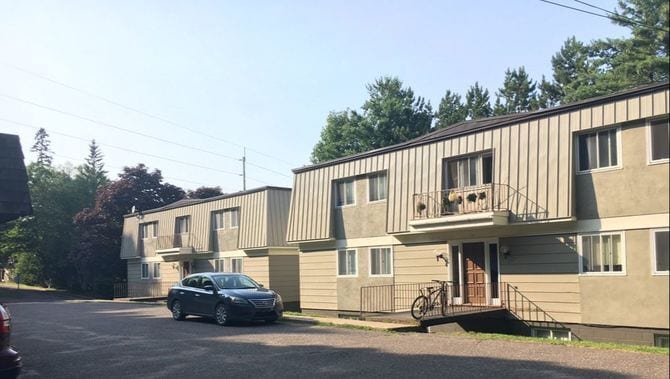 Photo - 307 Vivian St