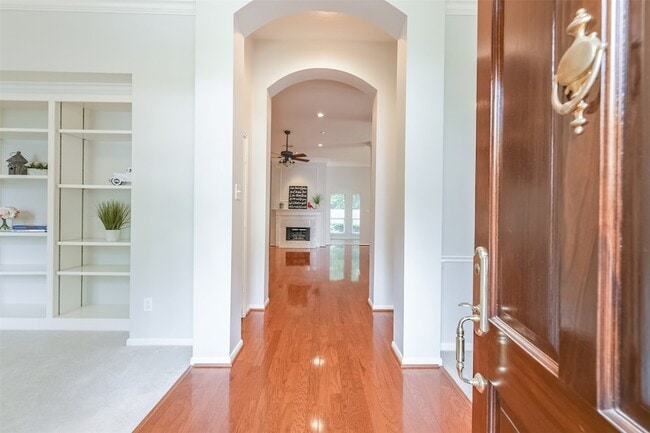 Photo - 14610 Farrawood Dr