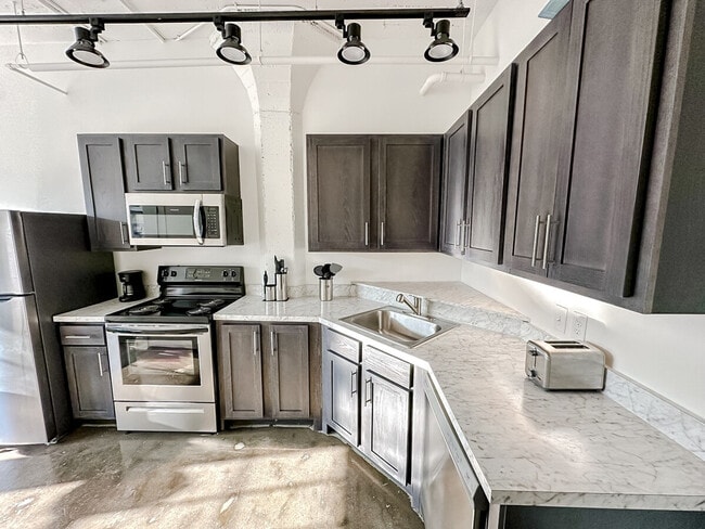 Photo - 701 E 2nd St N Unidad ID1075282P