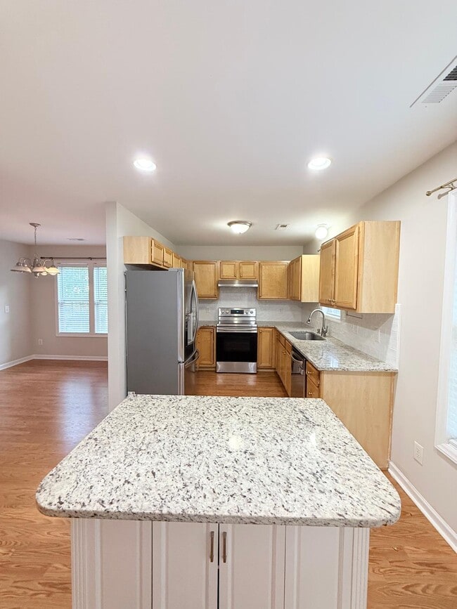 Photo - 301 Saranac Ridge Dr