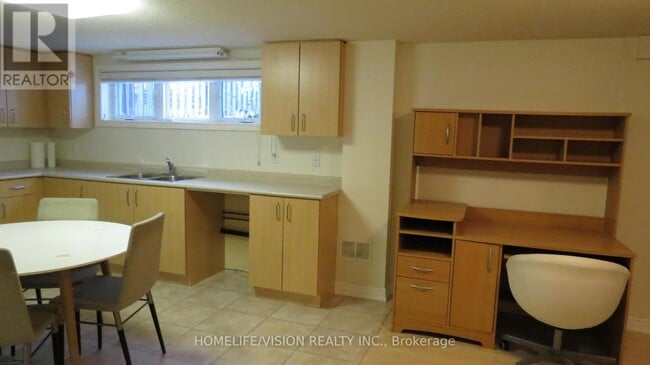 Photo - 12 Burleigh Heights Dr