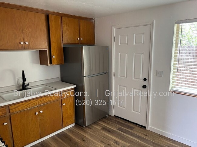 Photo - 2536 N Columbus Blvd Unidad 2538