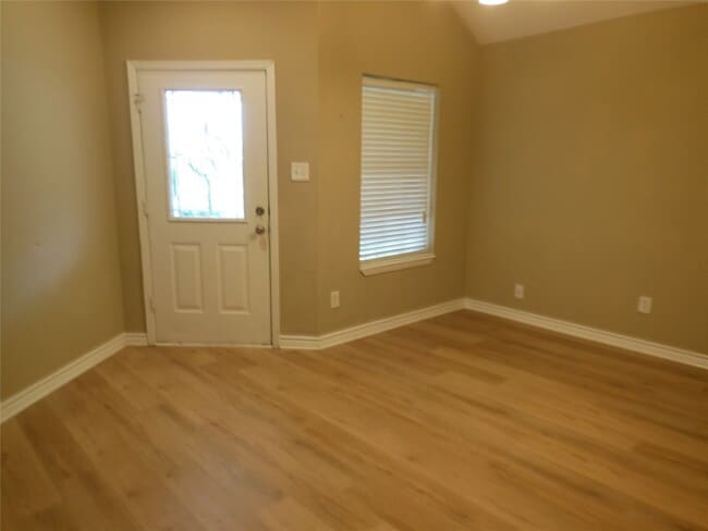 Photo - 5311 Misty Moon Dr