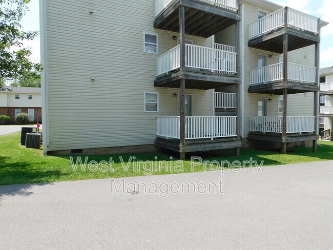 Photo - 210 Cardinal Wy Unit 75