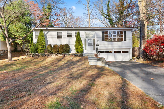 Building Photo - 5 Dandy Dr Rental