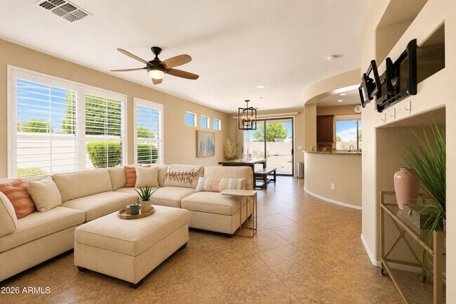 2361 W Turtle Hill Ct