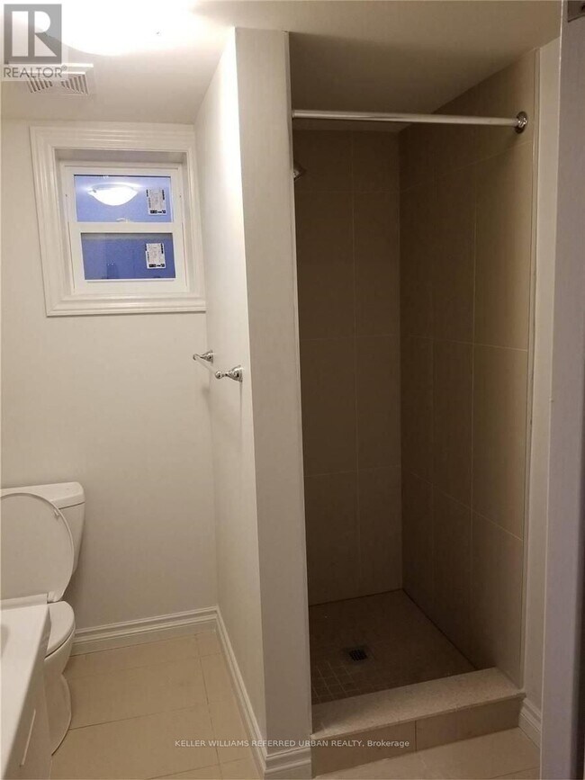 Photo - 173 Overbrook Pl