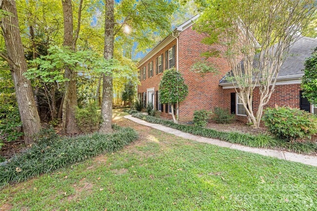 Building Photo - 4528 McKee Rd Rental