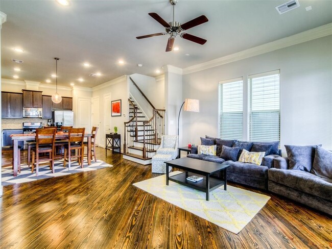 Photo - 8740 Kempwood Dr