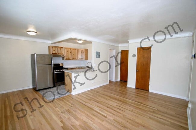 Living Room Style 3 - South Park Hill Rental