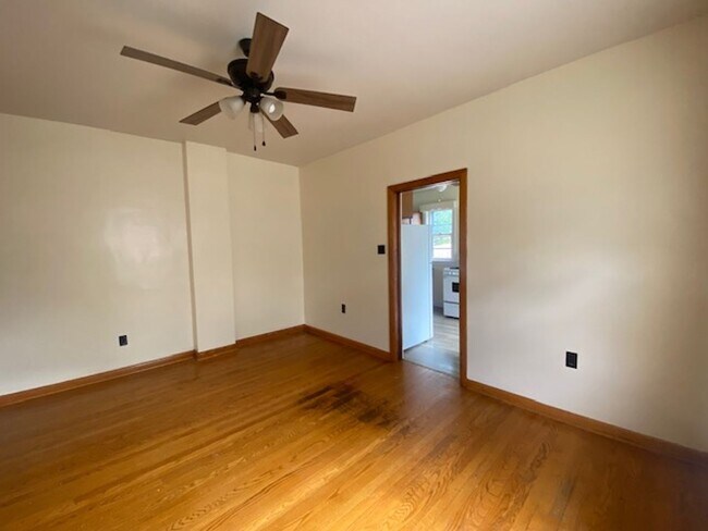 Photo - Bennett - 768-770 Park Avenue Unit Bennett-770 Park Avenue