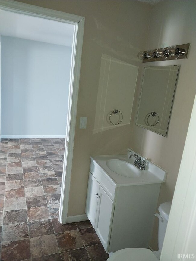 Photo - 127 Jackson Unit 13 St Unit 13