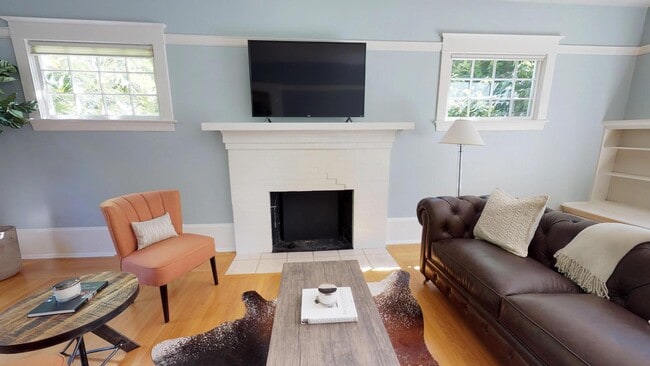 Photo - 2415 NE 15th Ave