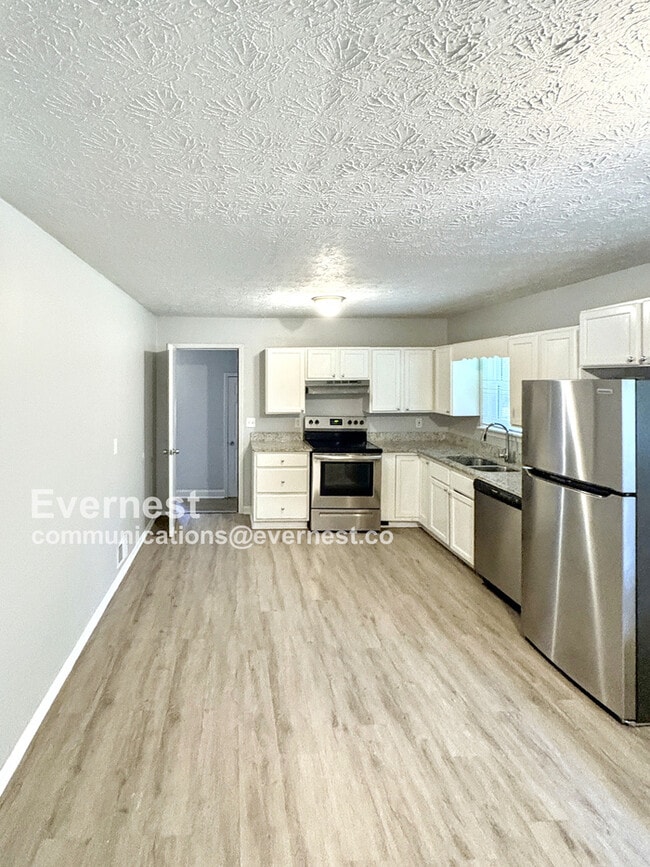 Photo - 8802 Homewood Dr