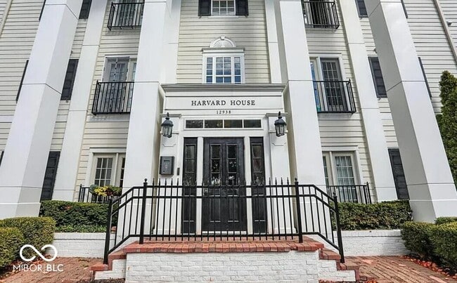 Building Photo - 12938 University Crescent Unit 1A Rental