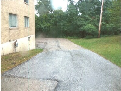 Photo - Flintridge Court Apartments