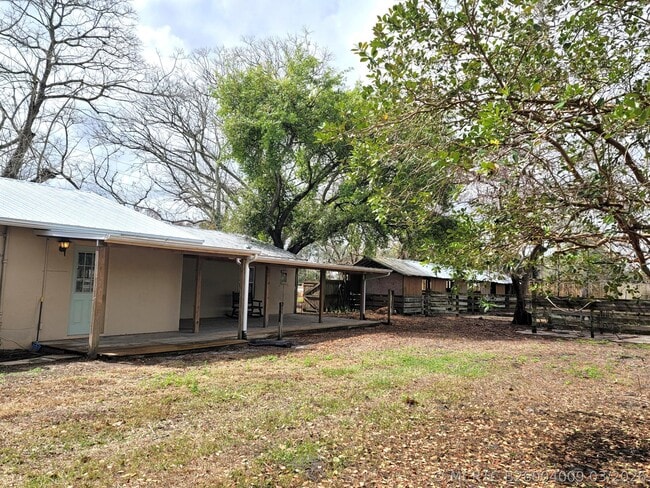 Photo - 4362 W Midway Rd