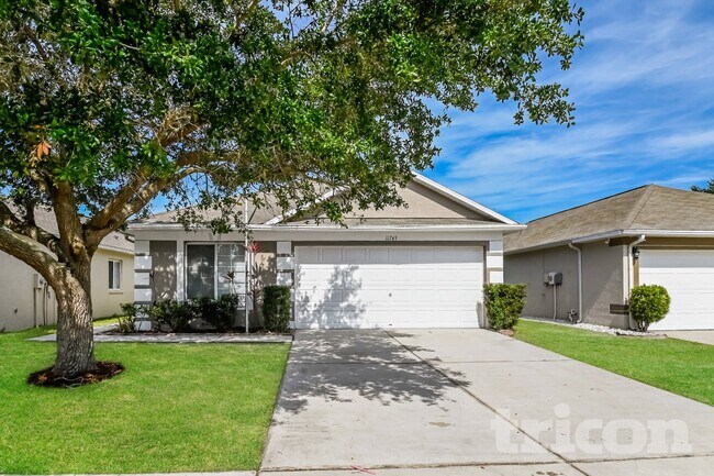 Building Photo - 11749 Lynmoor Dr