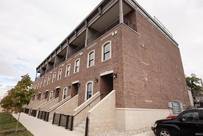 Brownstone Condominiums