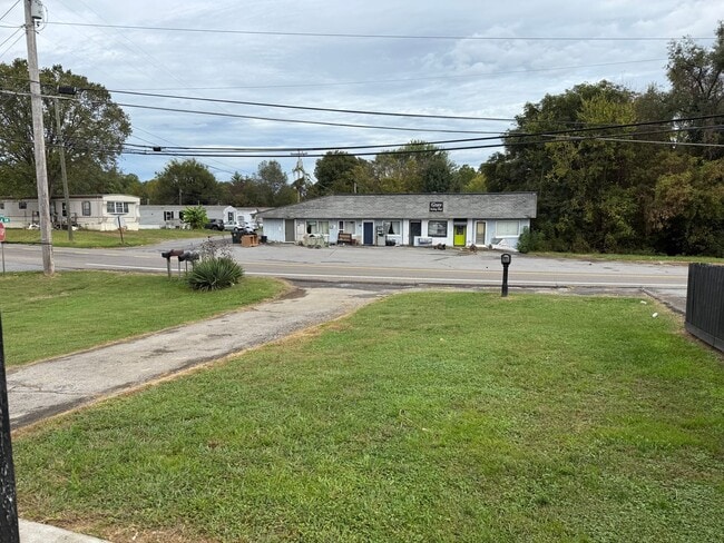 Photo - 703 Gray Station Rd