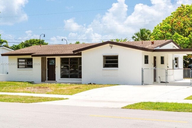 Photo - 19390 Whispering Pines Rd