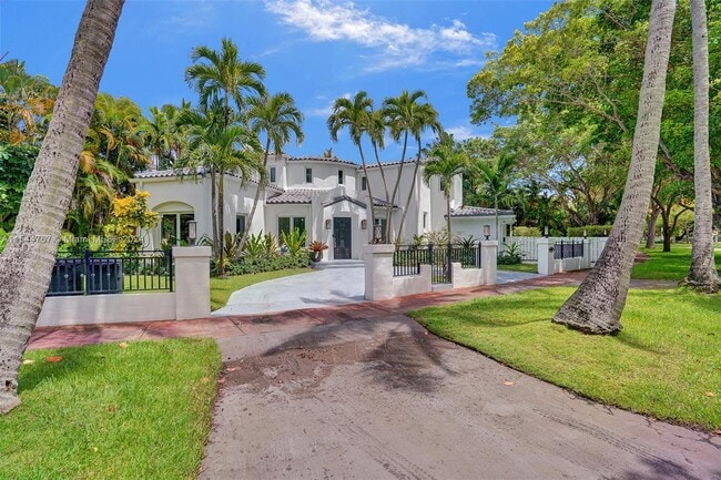 Photo - 6355 La Gorce Dr