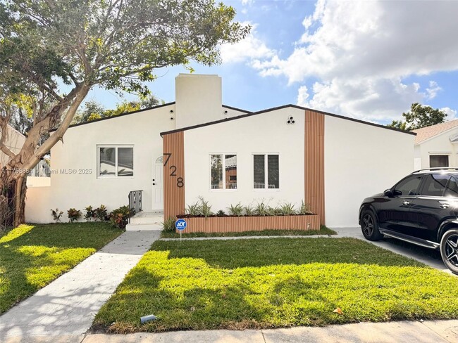 Photo - 728 NW 77th St House