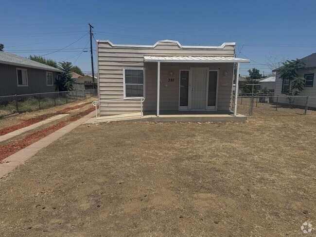Building Photo - Available Soon! Rental