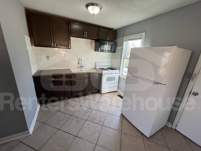 Photo - 3736 Cypress Ave