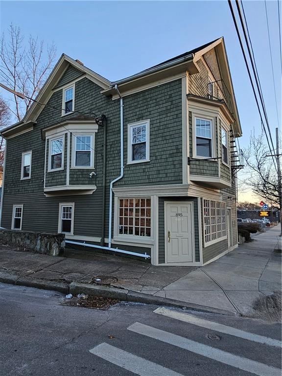 Building Photo - 895 N Main St Unit 2