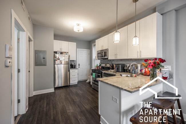 Photo - 1433 N Cleaver St Unit 3F