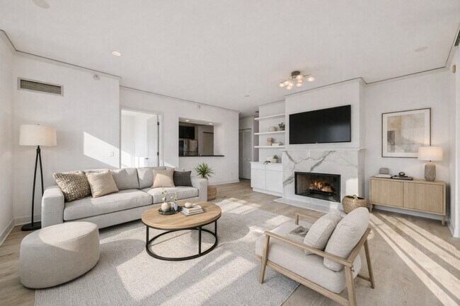 Photo - 200 N Jefferson St