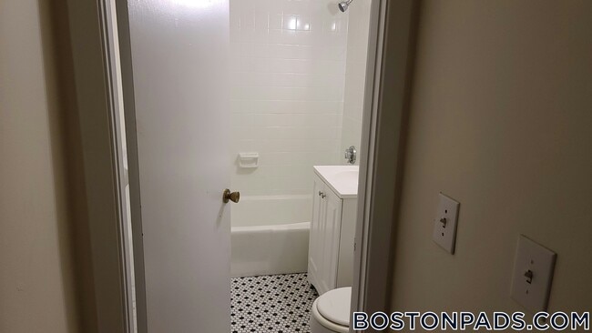 Photo - 245 Main St Unit 43