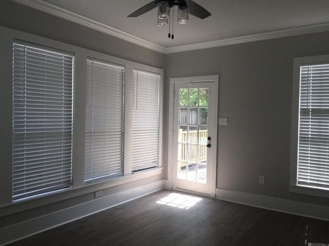 Photo - 1326 Camellia Ave Unit 1326