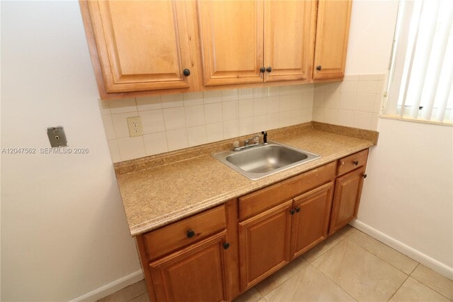 Photo - 1708 N 16th Ave Unit 2