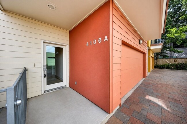 Photo - 4106 Spencer St
