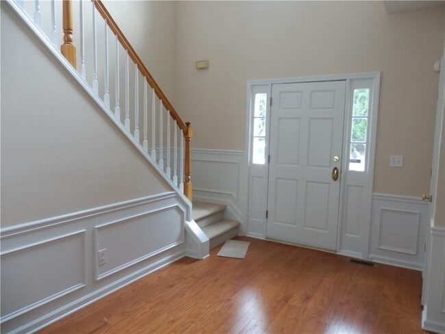 Photo - 3730 Ancroft Cir