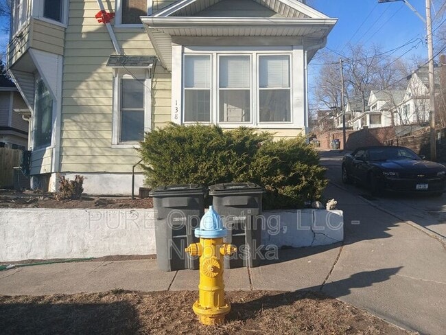 Photo - 138 Grant St