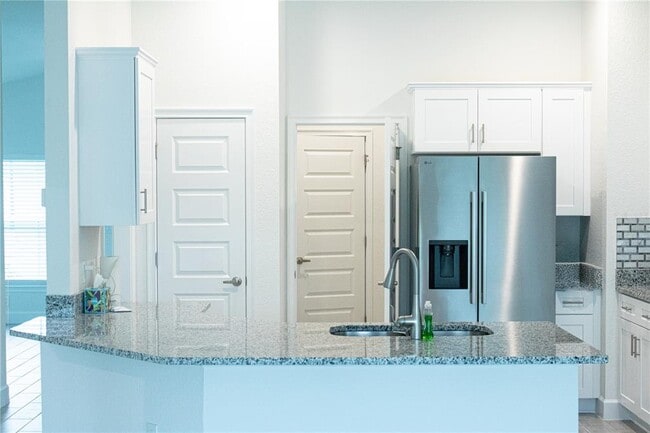 Photo - 2680 Averland Lp