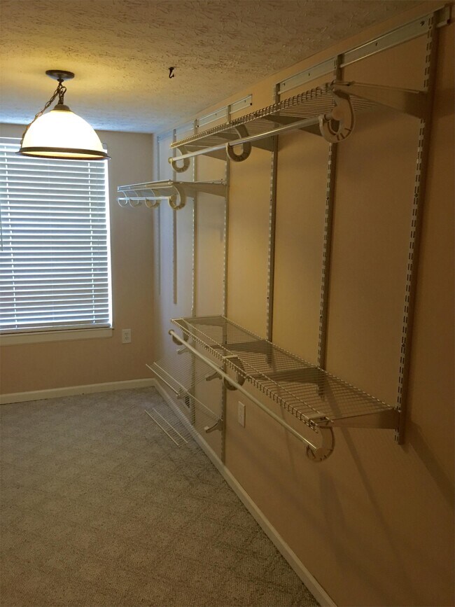 Photo - 6258 Braelinn Dr