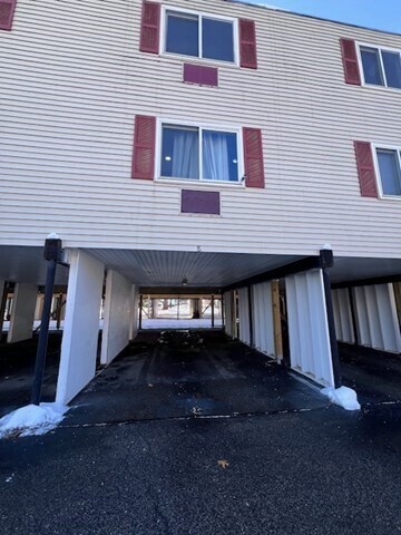 Photo - 215 Chelmsford St Unidad 8