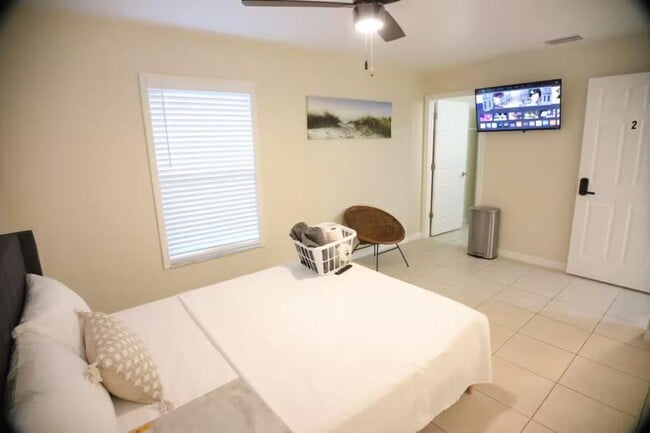 Photo - 826 N Lincoln Ave