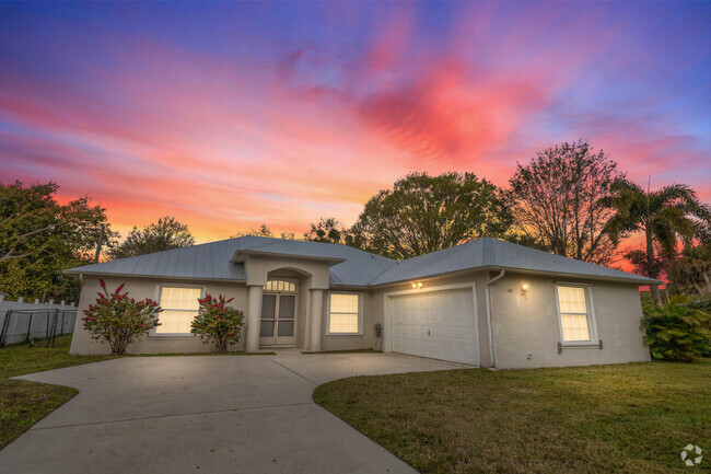 Building Photo - 725 41st Ave Rental