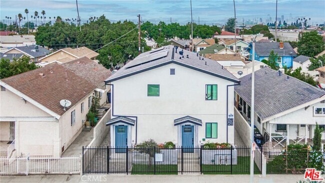 Building Photo - 433 W Gage Ave Rental