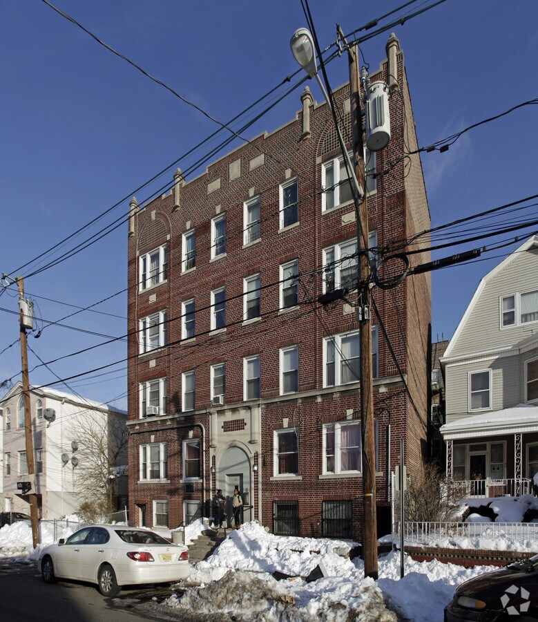 Photo - 142 Arlington Ave