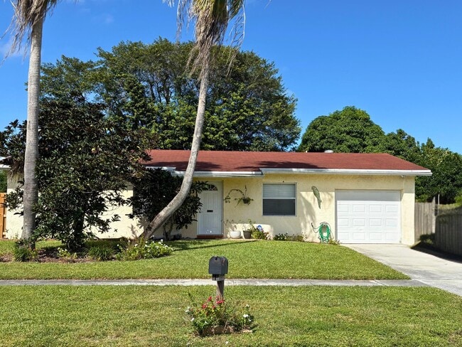 Photo - 2589 Dolphin Dr