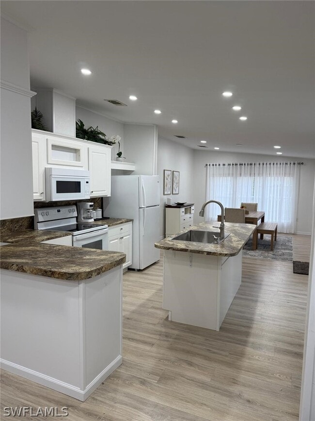 Building Photo - 27579 Big Bend Rd