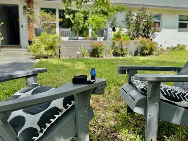 Photo - 1815 Barker Dr