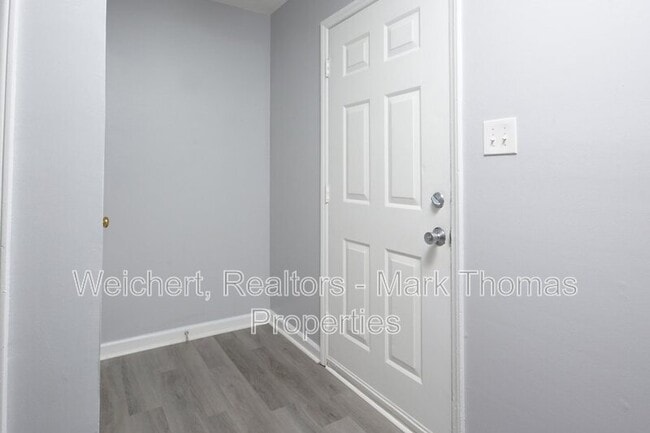 Photo - 13 Tarawa Terrace Unit B