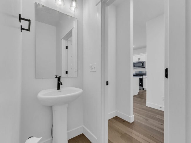 Photo - 1290 N 3960 W